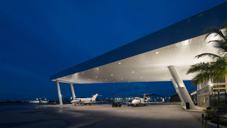 Fontainebleau Aviation Fixed Based Operations Hangar 12