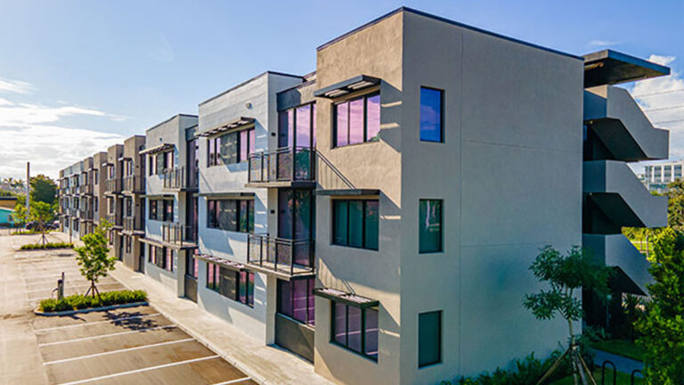 215 Park 00005