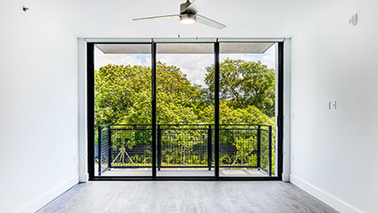215 Park 00013