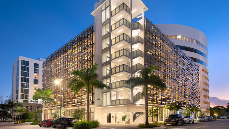 Aventura Park Square Residential Tower 00003