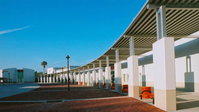 Boone High School 00002