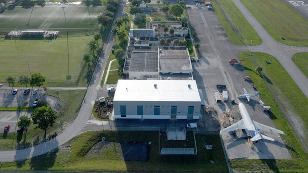 Broward College Aviation Hangar 00001