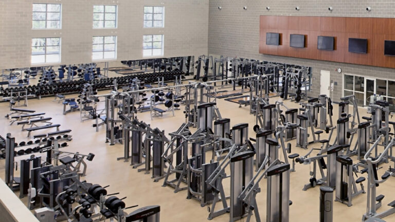 Camp Lejeune Wallace Creek Fitness Center 00005