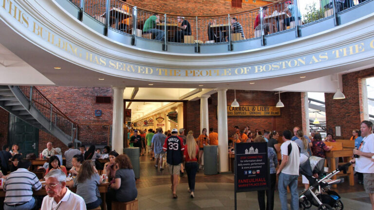 Faneuil Hall Marketplace 00001