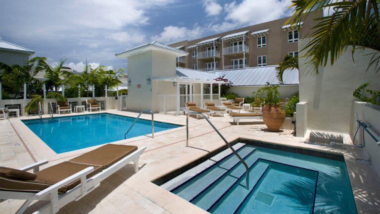 Grove Garden Mixed Use Condominiums 00004