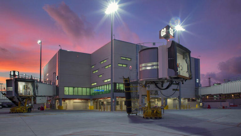 New Terminal 4 at Fort Lauderdale Hollywood International Airport 00002
