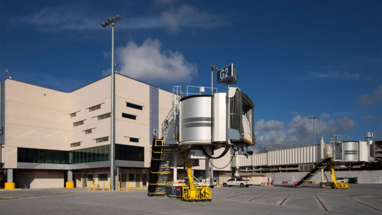 New Terminal 4 at Fort Lauderdale Hollywood International Airport 00010