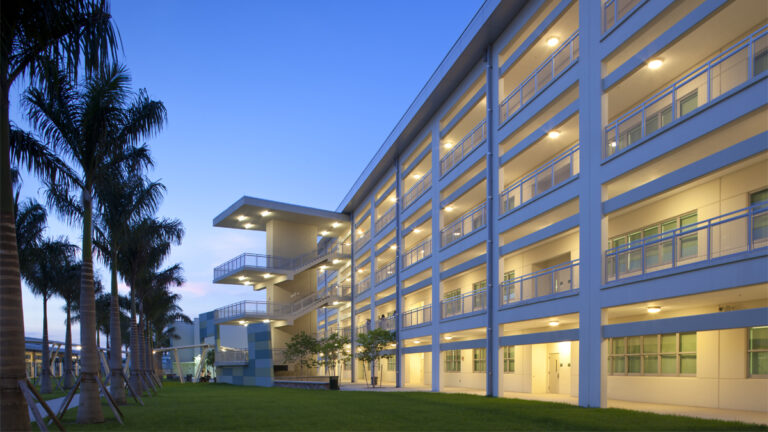 North Miami High School 00005