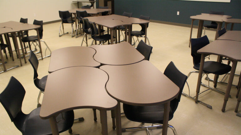 Paul and Maggie Fischer High School and Gymnasium 00002