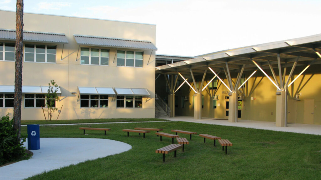 Pine Jog Elementary School 00001