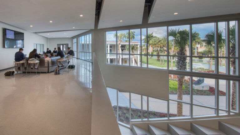 St Brendan High School 00004