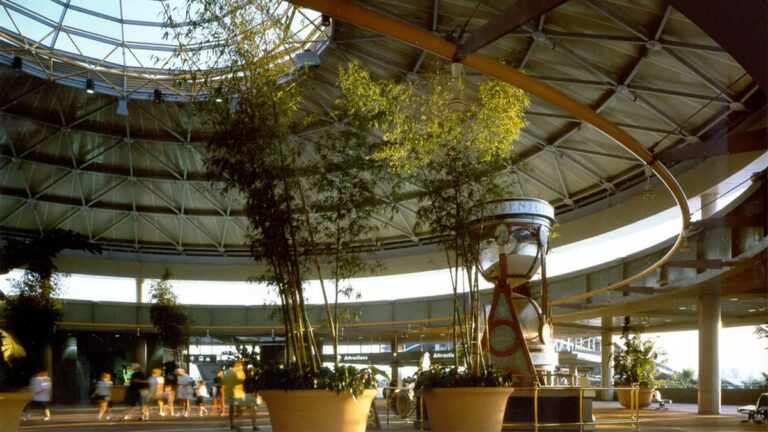 Universal Studios Transportation Center 00002