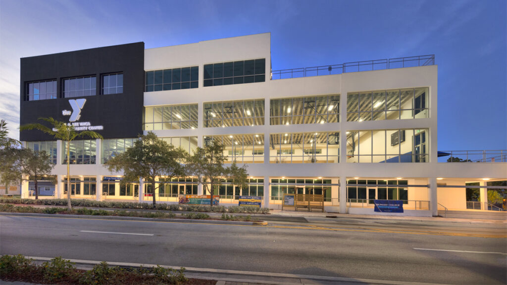 YMCA LA Lee Mizell Community Center 00001